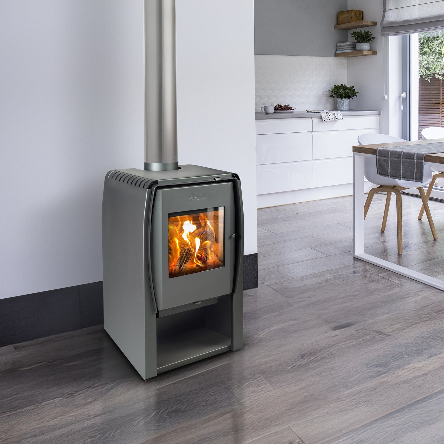 Ambiente estufa a leña Nordic 450 Amesti